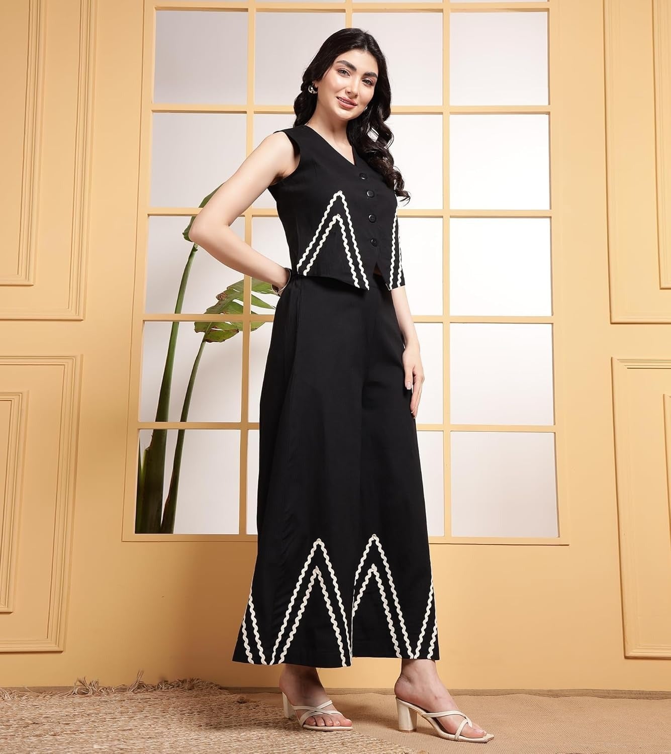 Women Indo Western Waist Coat With White Zigzag Lace Trousers Co-Ords Set